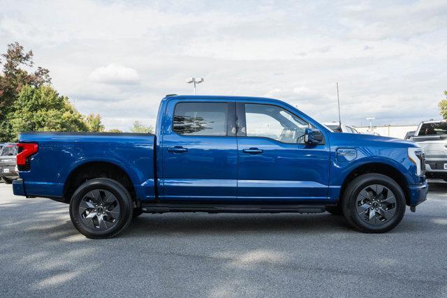 2022 ford f-150 lightning lariat