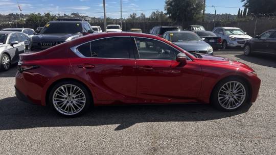 2023 Lexus IS