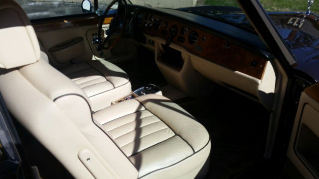 1971 rolls royce fixed head corniche