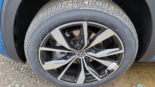 2024 Volkswagen Atlas Cross Sport