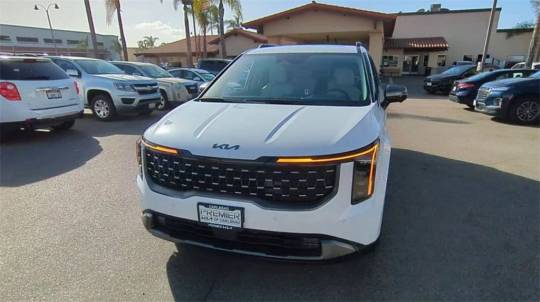 2025 Kia Carnival
