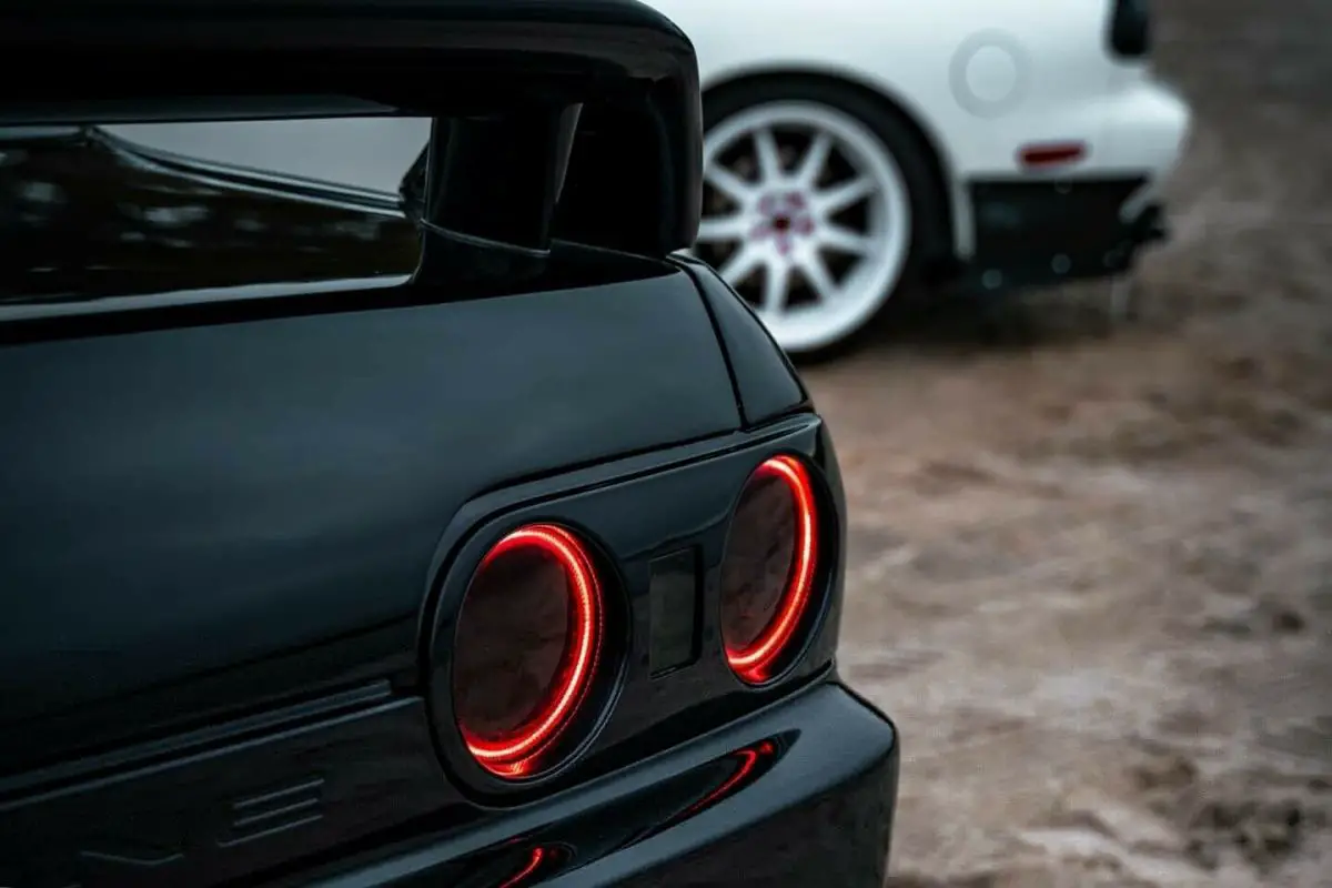 1993 nissan skyline purple gtr