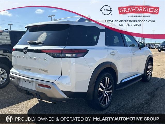 2024 nissan pathfinder platinum
