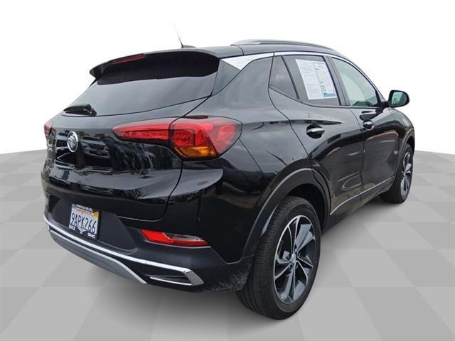 2022 buick encore gx essence