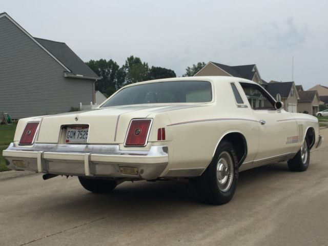 1979 chrysler cordoba 300 series