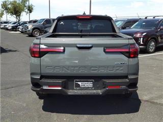 2024 Hyundai Santa Cruz night