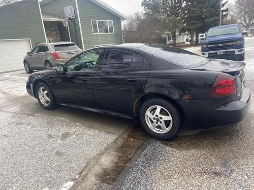 **pending**2004 pontiac grand prix gt1 runs good, guessing it will need a rear pas