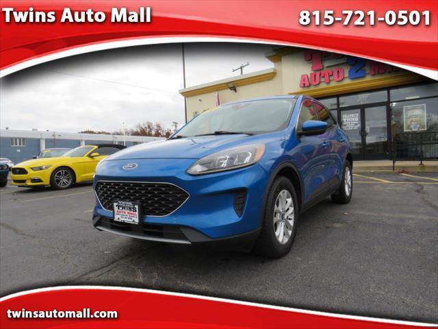 2020 ford escape se