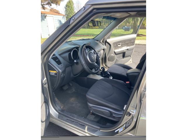 2012 kia soul +