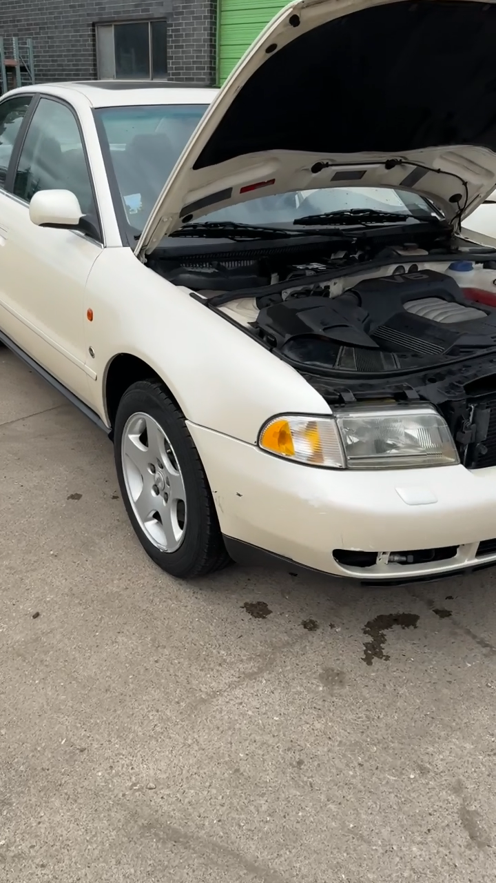 1996 audi a4 we ship !