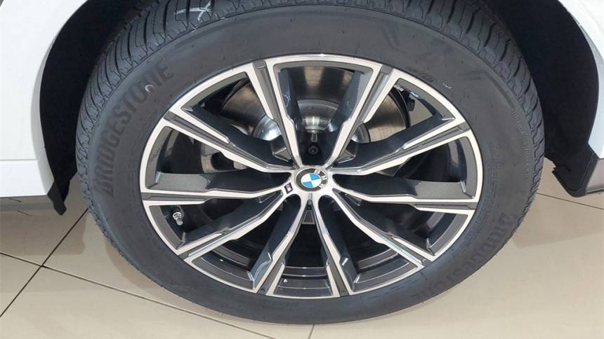 2025 bmw x6 xdrive40i