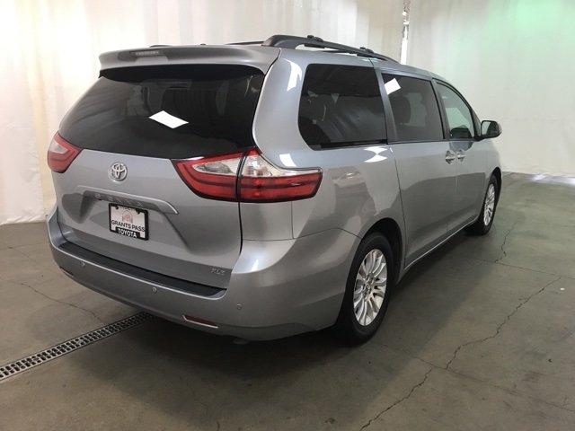 certified 2017 toyota sienna xle grants pass, or 97527 for sale in grants pass, oregon