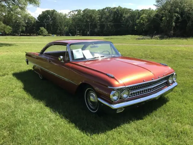 1961 ford galaxie club victoria starliner ** rare desert gold starliner **