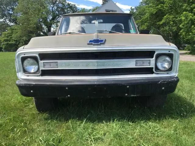 1972 chevy c10 truck**runs and drives**low reserve**
