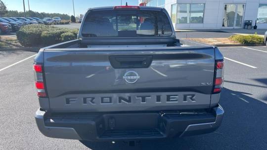 2024 Nissan Navara (Frontier) sv convenience package