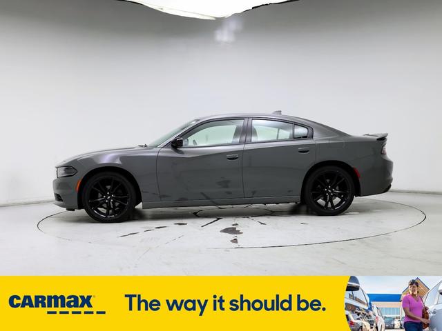 2017 dodge charger sxt