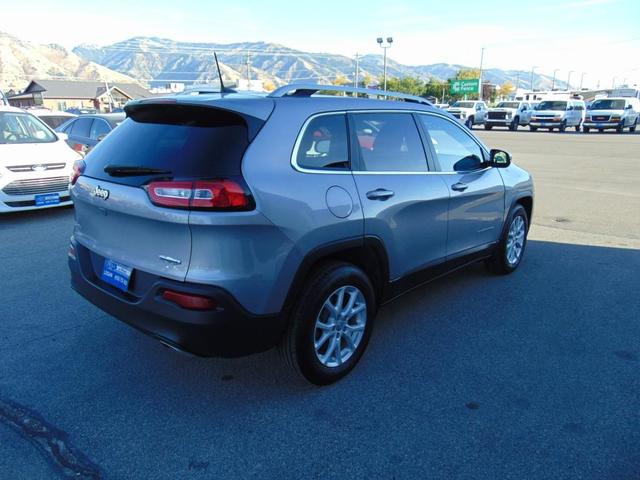 2017 jeep cherokee latitude