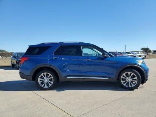 2021 ford explorer in hales corners, wisconsin