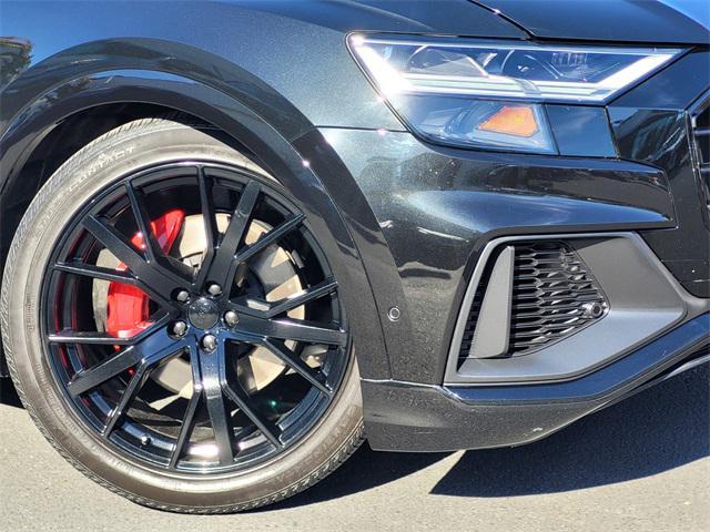 2022 audi q8 55 premium plus