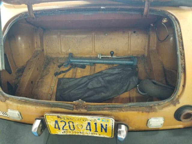 1975 mg midget body " no motor " 4 parts as shown se/pa. 19462