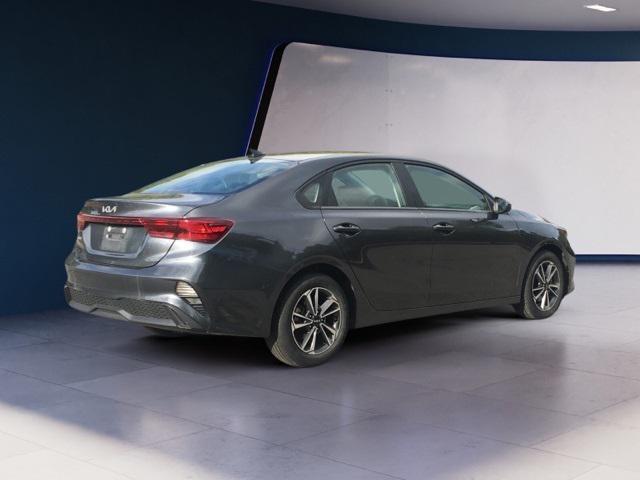 2022 kia forte lxs
