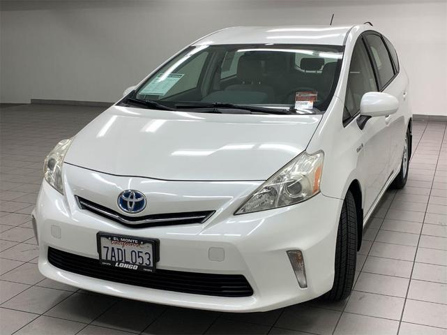 2013 toyota prius v three