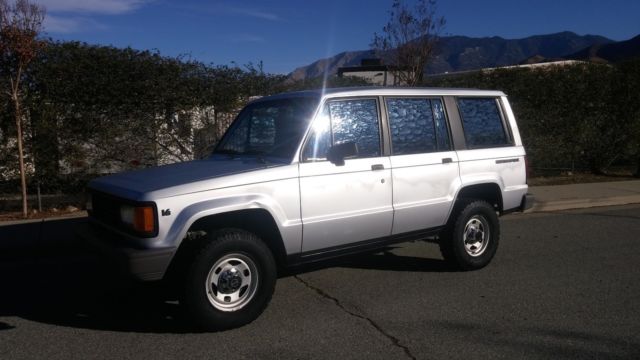 rugged rustfree off-road 4wd!