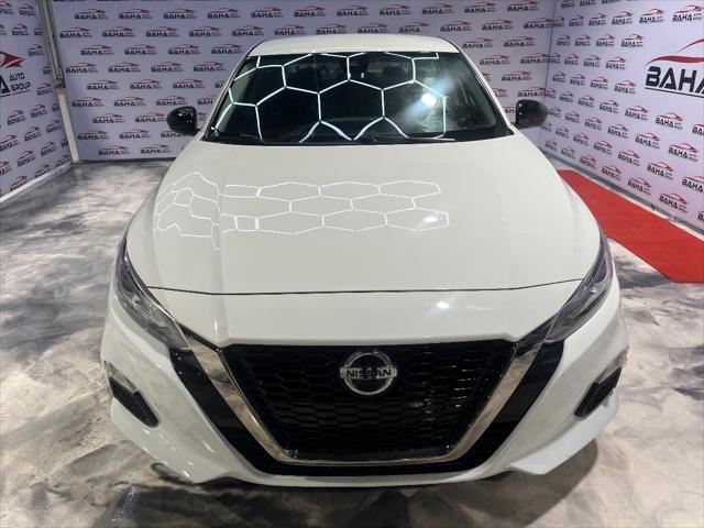 2022 nissan altima sr fwd