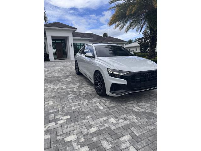 2022 audi q8 55 prestige