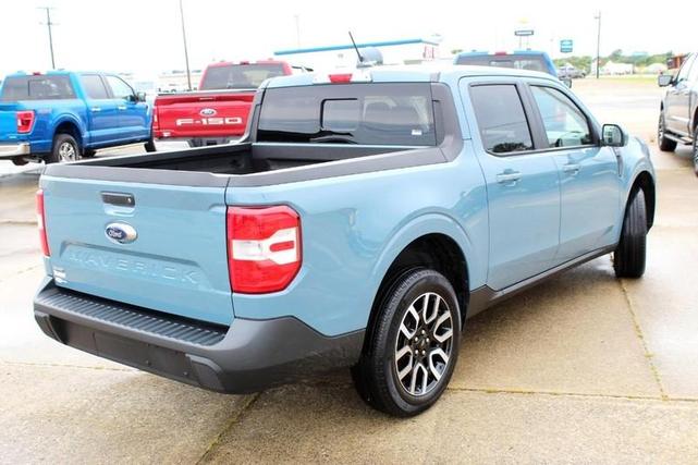 2022 ford maverick lariat
