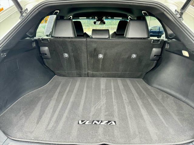 2021 toyota venza xle