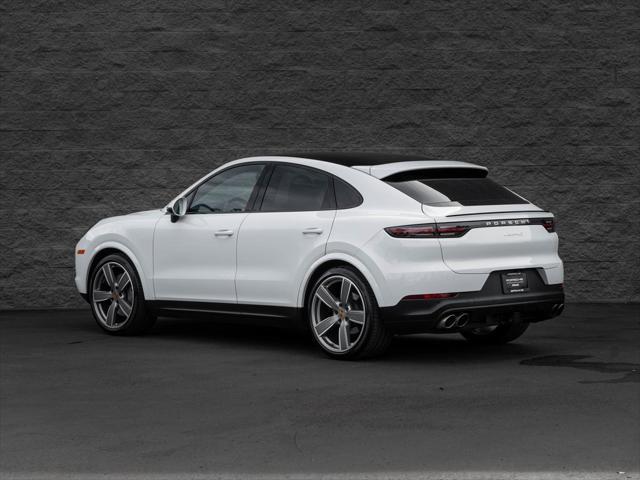 2022 porsche cayenne s