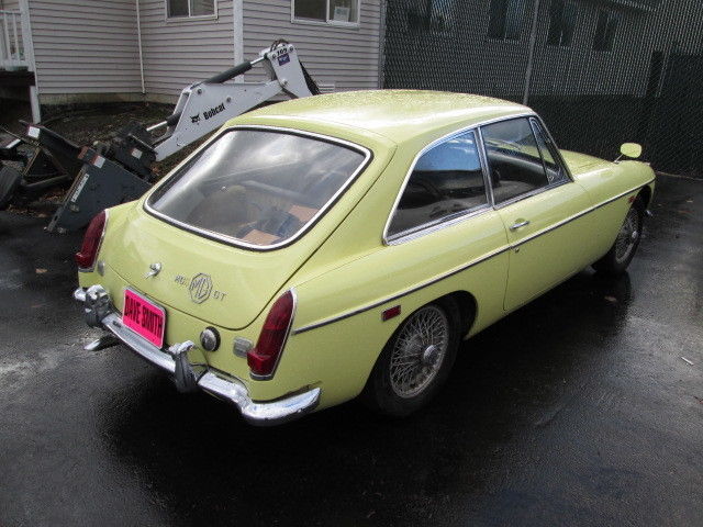 69 manual 5 speed rear wheel drive leather needs carborator work