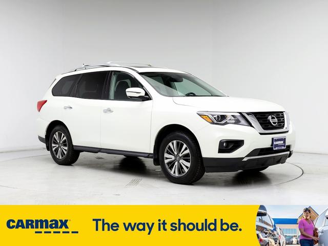 2017 nissan pathfinder sl