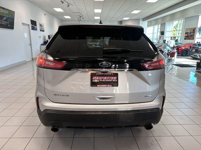 2019 ford edge se
