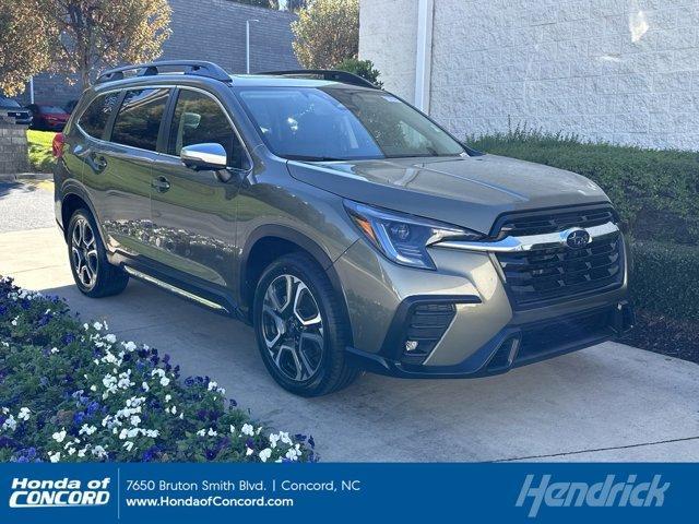 2023 subaru ascent limited 7-passenger