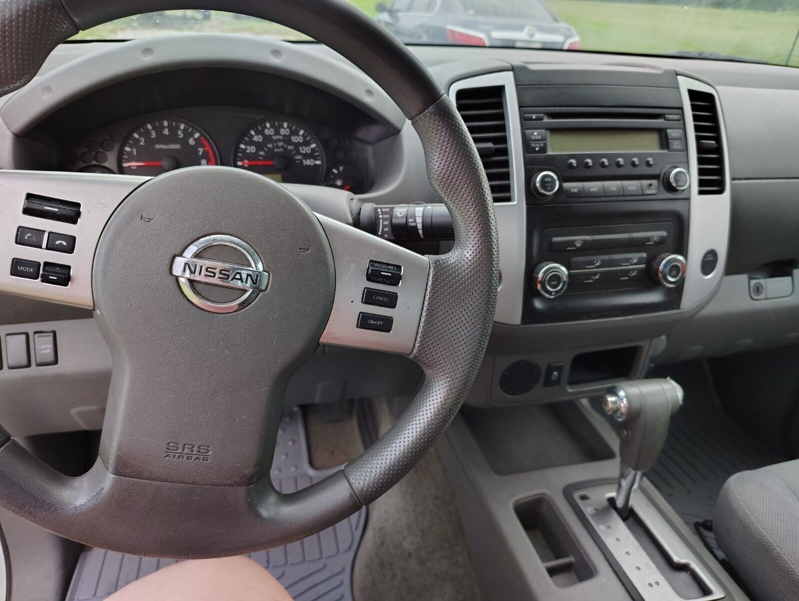 2014 nissan frontier s