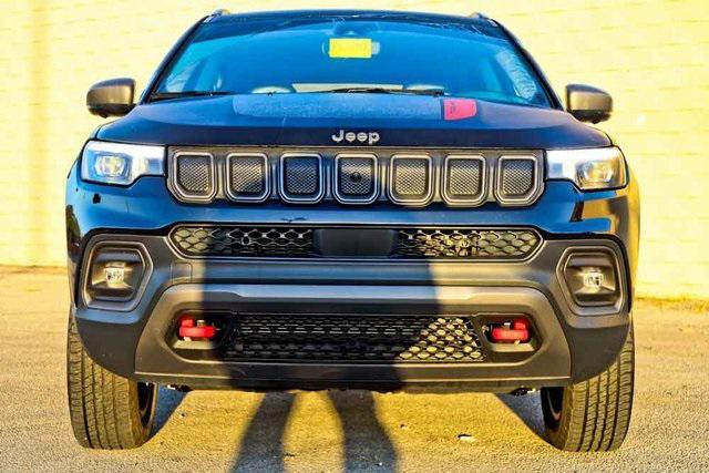2022 jeep compass trailhawk