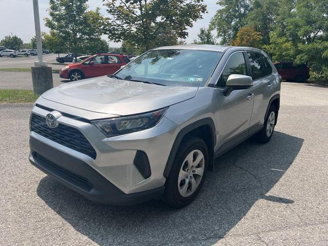 2022 toyota rav4 le