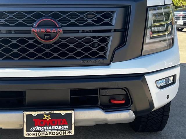 2023 nissan titan pro-4x