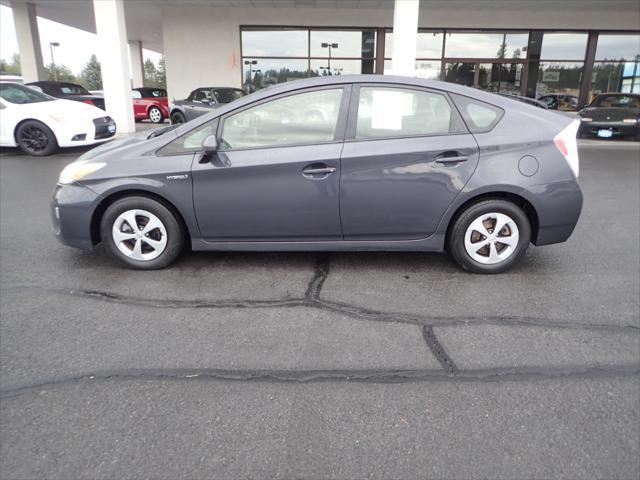 2012 toyota prius three