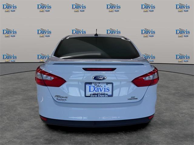2013 ford focus se