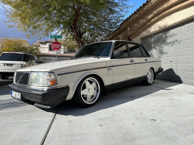 1988 volvo 244 sedan white rwd automatic dl