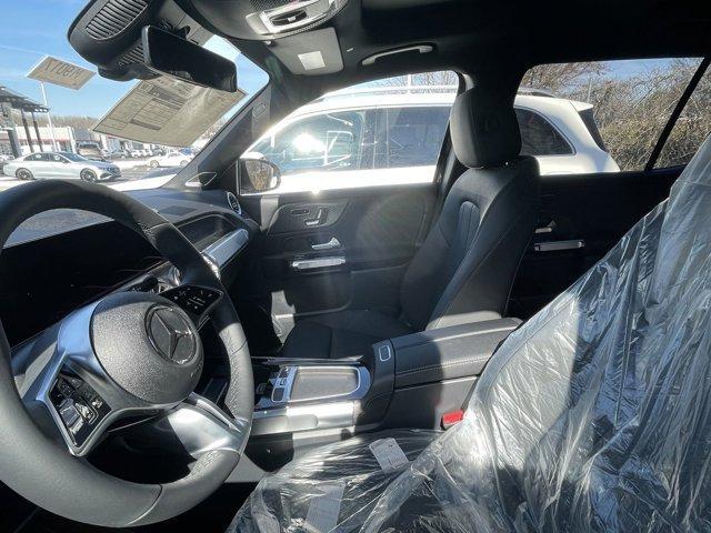 2024 mercedes-benz glb 250 base 4matic