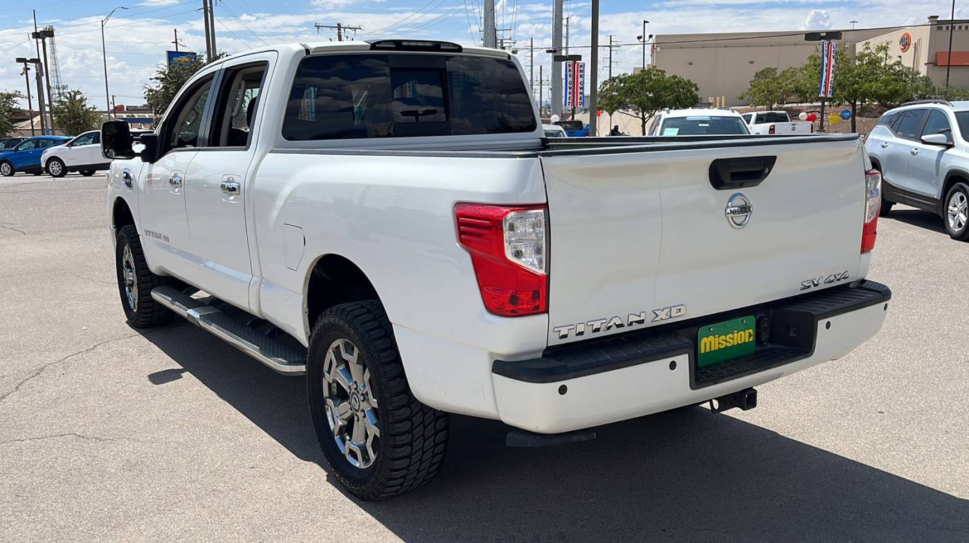 2018 nissan titan xd sv