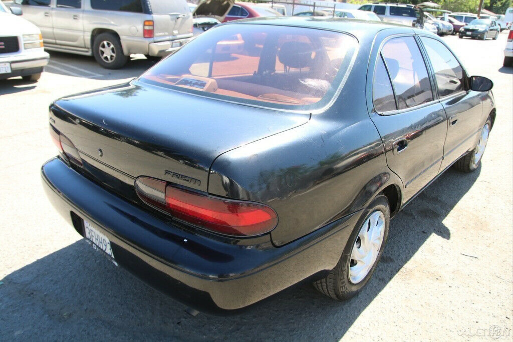 1993 geo prism automatic 4 cylinder no reserve