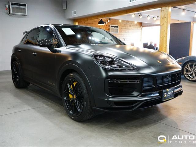 2022 porsche cayenne turbo