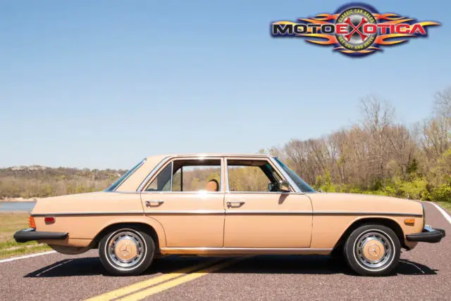 1975 mercedes benz 300d 4dr, power steering and brakes, factory air