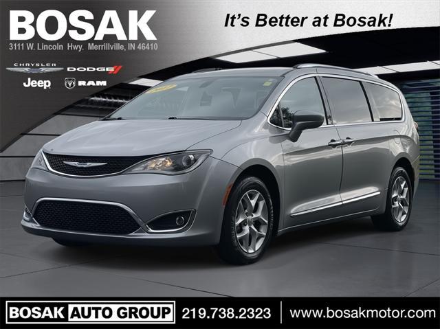 2017 chrysler pacifica touring-l plus