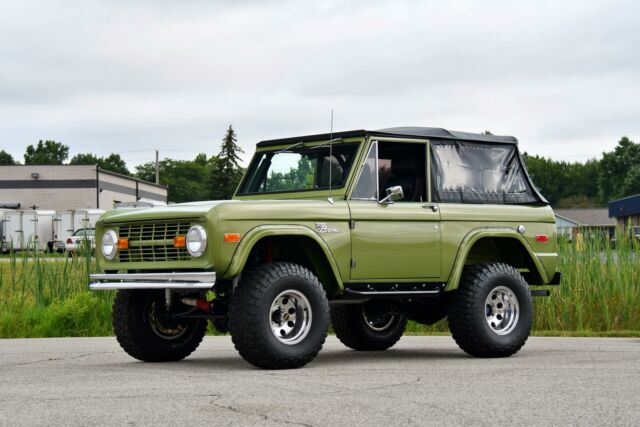 1971 ford bronco - green / black - 1,751 miles 4-speed auto - $125k invested!